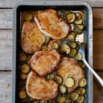 braciole-di-maiale-marinate-al-forno-con-zucchine-step-6.jpeg