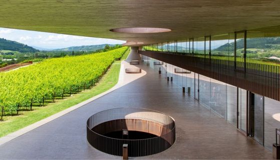Veduta delle Cantine Antinori nel Chianti