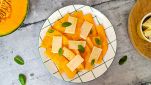 Piatto con carpaccio di melone