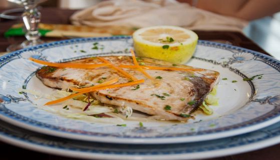 Piatto tipico di Ischia, pesce spada alla griglia