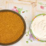Ingredienti da assemblare per la torta fredda
