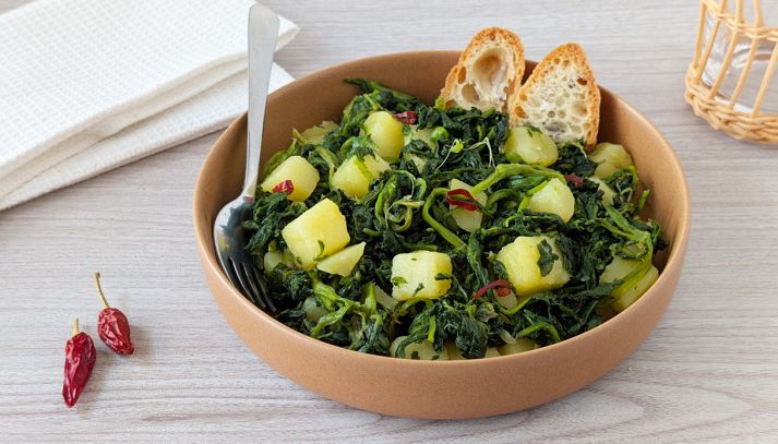 Piatto con bietole e patate