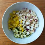 Tagliare verdure a cubetti