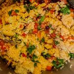 Cous cous cotto e condito nella pentola