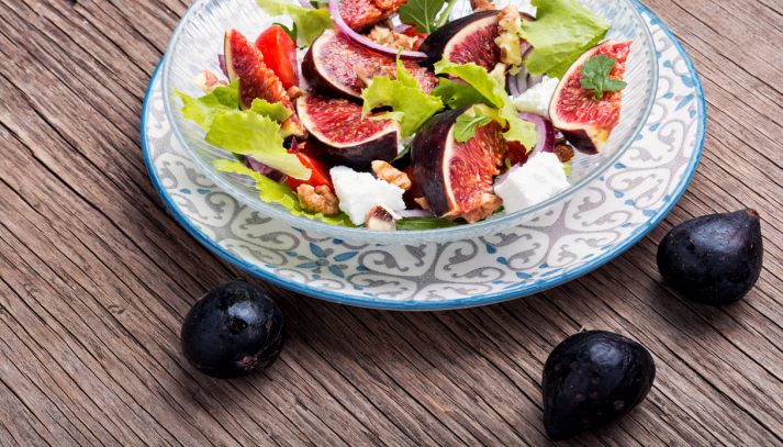 Insalata mista con fichi