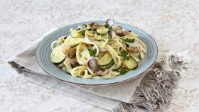 Pasta vongole e zucchine