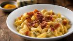 Pasta gorgonzola, curry e speck