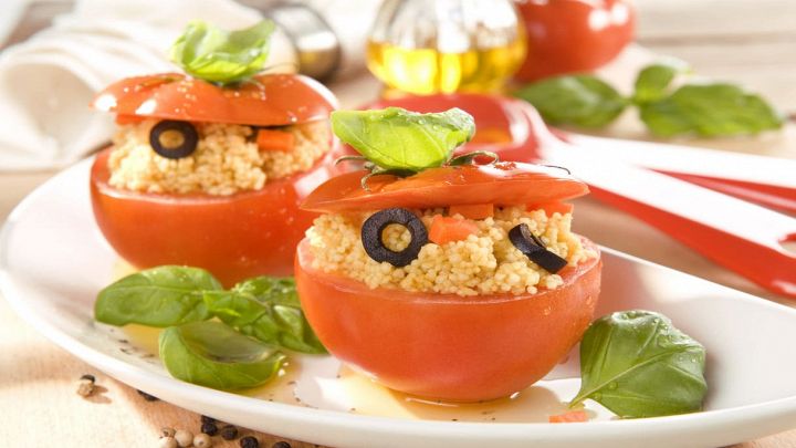 Pomodori farciti con cous cous alle verdure
