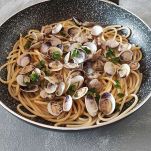 Spaghetti alle vongole in padella