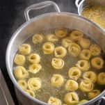 tortellini-vegani-di-patate-e-funghi-porcini-step-7.jpeg