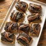 crostini-di-crema-di-tartufo-nero-ed-acciughe-step-5.jpeg