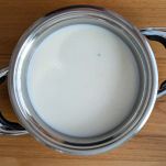 pentolino con latte