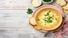 Minestra del paradiso con crostini di pane