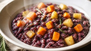 Risotto all'Amarone con zucca e renette