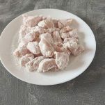 Bocconcini di pollo infarinati
