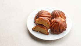 piatto con butter rice cake