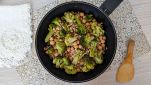 padella con farro broccoli e ceci