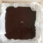 Impasto dei brownies nello stampo