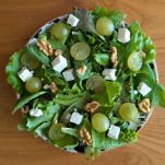 piatto con insalata da condire