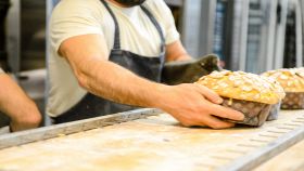 Pasticceria in cui si prepara il panettone