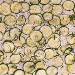 Pizza di quinoa con zucchine da cuocere