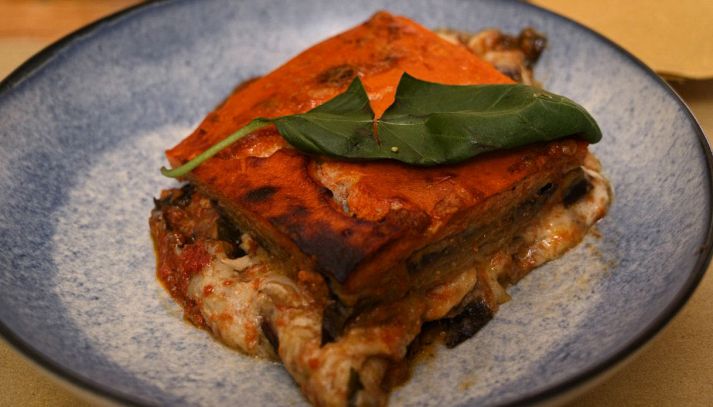 piatto parmigiana di melanzane