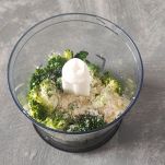 Crema di broccoli in preparazione