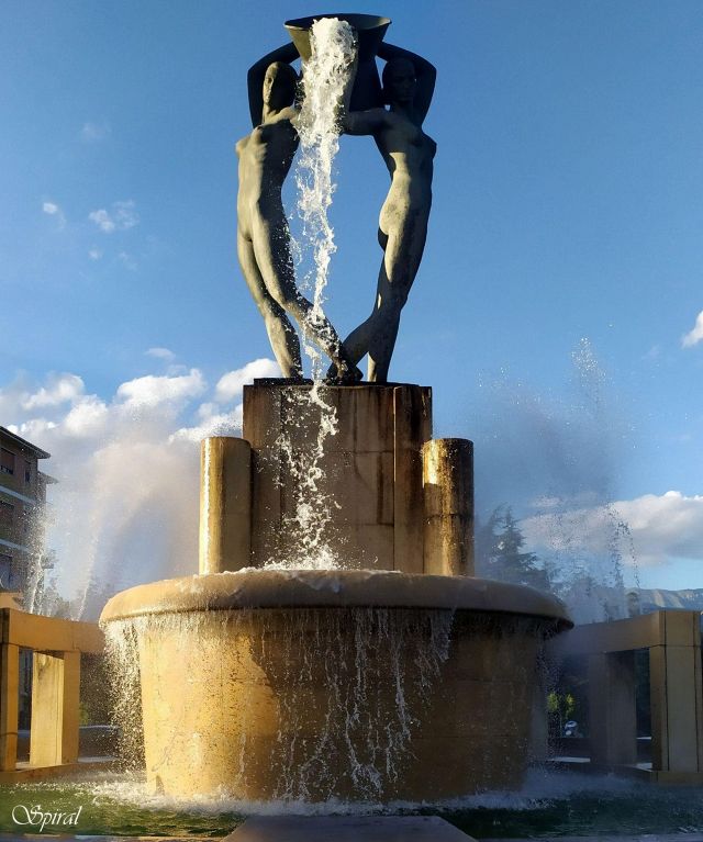 Fontana Luminosa