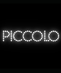 La compagnia lacasadargilla in scena con