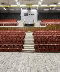 Una serata di ordinaria ironia - Via 20 Settembre 3, Gemona del Friuli (UD) - Stagione Teatrale 2024-2025 Enrico Bertolino è uno scrittore e conduttore di programmi radiofonici e televisivi tra i più amati della scena nazionale....
