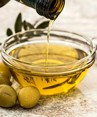 OliOliva, la festa dell'olio nuovo a Imperia