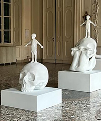 95 opere in mostra a Brescia per raccontare la natura precaria dell'essere umano