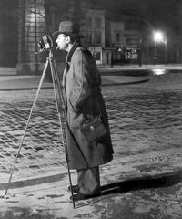 La Parigi pirotecnica di Brassai in mostra al Centro Saint-Bénin di Aosta