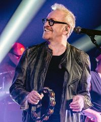 Umberto Tozzi in concerto a Bologna - Piazza della Costituzione 4, Bologna (BO) - L'ultima Notte Rosa - The Final Tour 2025 Umberto Tozzi torna sul palco con tante nuove date da non perdere. "L'ultima Notte Rosa, the final tour",...