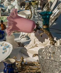 Mercatino Antiquario a Valeggio sul Mincio - Mercati a Piazza Carlo Alberto 19, 37067 VALEGGIO SUL MINCIO (VR), Verona