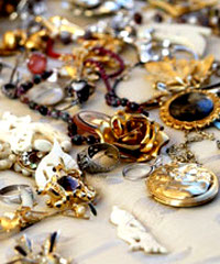 Mercatino dell'antiquariato minore