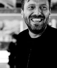 Cesare Cremonini torna con un nuovo tour a Messina - Via degli Agrumi, Messina (ME) - Live 2025 A due anni dal suo ultimo tour negli stadi, culminato nel grande evento all'Autodromo di Imola, e dallo strepitoso tour invernale nei palazz...