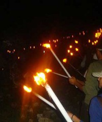 Festa delle Torce 2025 - Piazza Giuseppe Garibaldi 2, Sonnino (LT) - Rivive l'antico rito di ricognizione dei confini comunali La Festa delle Torce ricorda l'antico rito di ricognizione dei confini comunali, che avveniv...