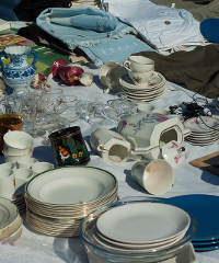 Mercatino dell'usato Onlus a La Spezia - Piazza Cavour, La Spezia (SP) - Appuntamento in Piazza Cavour Ogni seconda e terza domenica del mese, in piazza Cavour a La Spezia, si tiene il mercatino dell'usato Onlus, uno spazio...