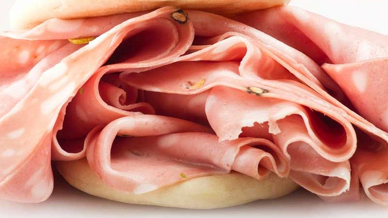8mortadella_59346508.jpg