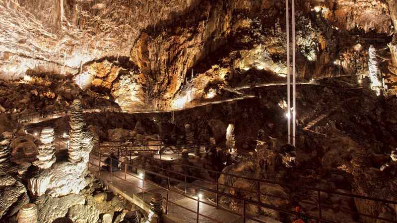 grotta-gigante