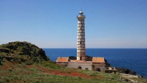 Faro di Punta Cavazzi, Ustica