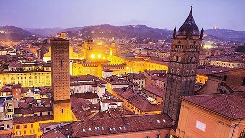 10 cose da fare a Bologna almeno una volta nella vita