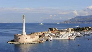 Un viaggio tra i porti turistici e commerciali più grandi d'Italia