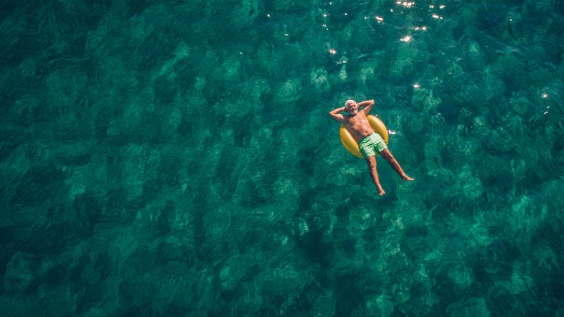 Al Sud e nelle isole: pensionati italiani e americani si godono la vecchiaia in Italia