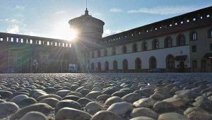 Sorgere del sole al Castello Sforzesco.   From Wikimedia Commons, the free media repository