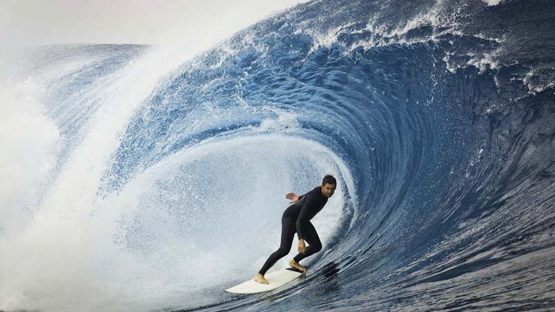 Onde alte e acrobazie, lo spettacolo del Surf è a Varazze