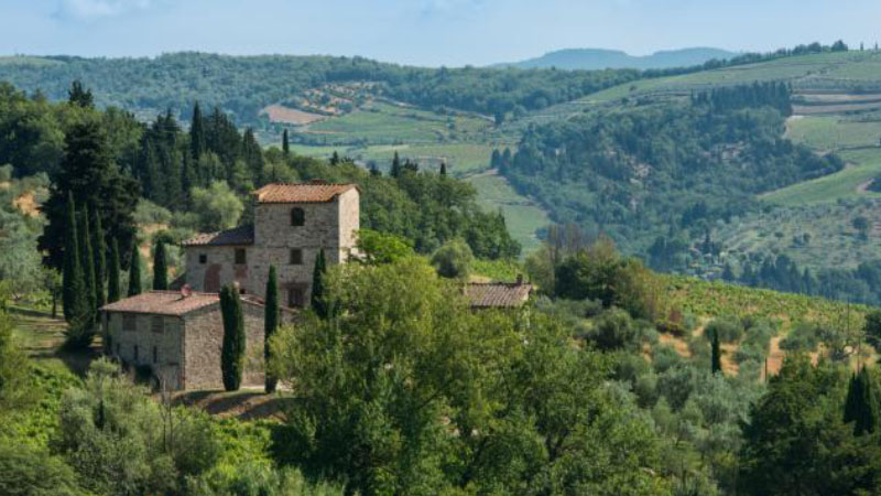 In vendita la casa che fu di Michelangelo, base d'asta 7,5 milioni di euro