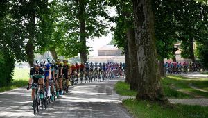 Giro d'Italia, le dieci tappe da scoprire pedalando con la maglia rosa