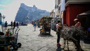 A Ischia il set de "L'amica geniale", la serie tv tratta dai romanzi di Elena Ferrante